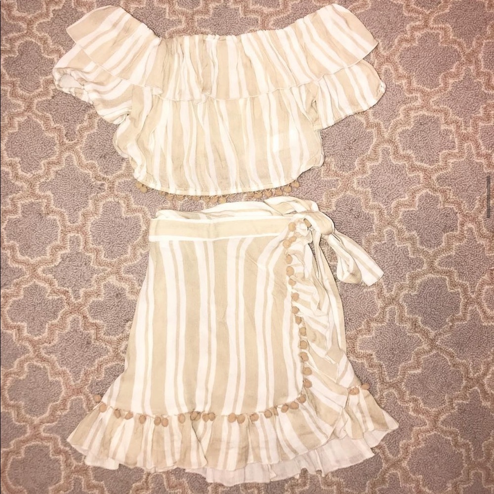 Lover + Friends set ! Worn once ! Size small !!